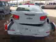 2013 Chevrolet Malibu LS z VIN 1G11B5SA8DF143372, wystawiony jako IAAI lot #43250501 z przebiegiem 249 820 mil mil oraz . Historia ofert i sprzedaży dostępna na DreamBid. Obrazek 6.