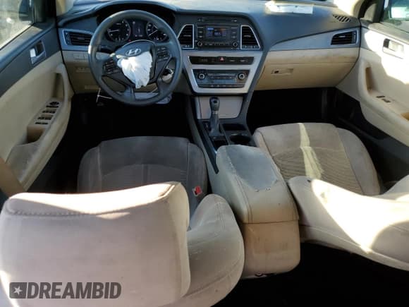 ✅ 2015 Hyundai Sonata SE • VIN: 5NPE24AF0FH188279 • Лот: 91277205. Опубликован ранее на Copart с пробегом 91 243 миль. Бесплатный доступ к архиву аукционных продаж из США и подробный отчёт об истории автомобиля на DreamBid. Изображение 8.