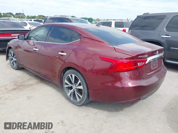 ✅ 2017 Nissan Maxima S • VIN: 1N4AA6AP7HC449112 • Lot: 42024070. Listed on IAAI with 121,988 mi. Free auction sales archive from the USA and detailed vehicle history report at DreamBid. Image 3.