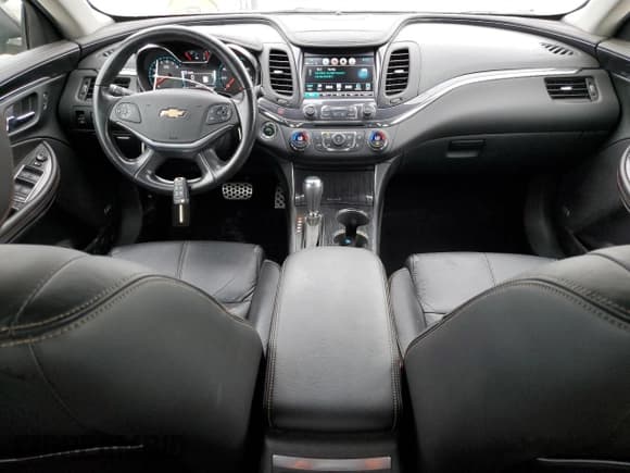 ✅ 2017 Chevrolet Impala LT • VIN: 2G1105S39H9128045 • Лот: 76342804. Опубликован ранее на Copart с пробегом 82 769 миль. Бесплатный доступ к архиву аукционных продаж из США и подробный отчёт об истории автомобиля на DreamBid. Изображение 8.