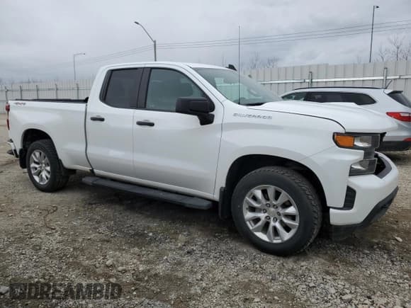 ✅ 2020 Chevrolet Silverado 1500 Custom • VIN: 1GCRYBEKXLZ274649 • Lot: 53787515. Listed on Copart with 79,452 mi. Free auction sales archive from the USA and detailed vehicle history report at DreamBid. Image 4.