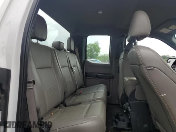 ✅ 2019 Ford F-150 XL • VIN: 1FTEX1CB8KFC97426 • Lot: 56999355. Listed on Copart with Not provided. Free auction sales archive from the USA and detailed vehicle history report at DreamBid. Image 10.