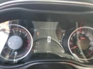 ✅ 2018 Dodge Challenger R/T Scat Pack • VIN: 2C3CDZFJ3JH305225 • Lot: 81136193. Wystawiony na Copart z przebiegiem 26 049 mil. Bezpłatny archiwum sprzedaży aukcyjnych z USA i szczegółowy raport historii pojazdu na DreamBid. Zdjęcie 9.