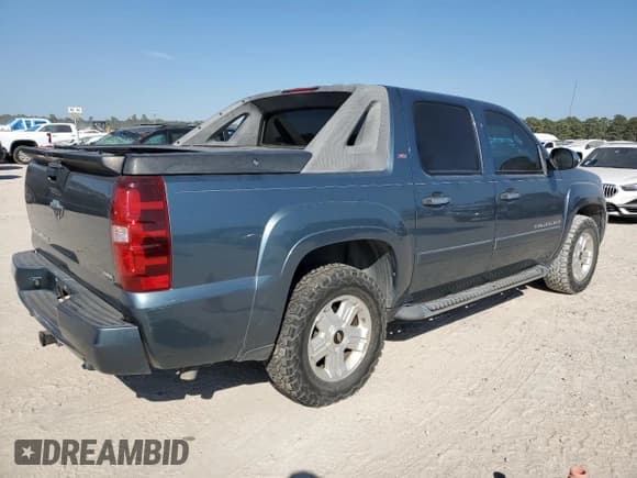 ✅ 2008 Chevrolet Avalanche LTZ • VIN: 3GNEC12078G256943 • Lot: 76846804. Listed on Copart with 169,646 mi. Free auction sales archive from the USA and detailed vehicle history report at DreamBid. Image 3.