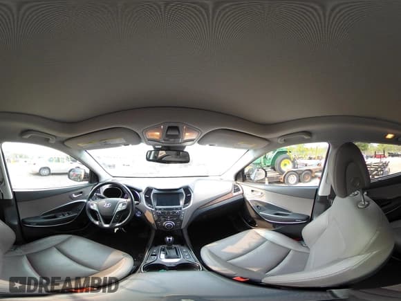 ✅ 2019 Hyundai Santa Fe Limited Ultimate • VIN: KM8SR4HF9KU305017 • Лот: 42341327. Опубликован ранее на IAAI с пробегом 84 165 миль. Бесплатный доступ к архиву аукционных продаж из США и подробный отчёт об истории автомобиля на DreamBid. Изображение 19.