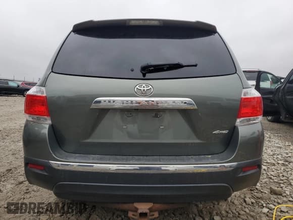 ✅ 2013 Toyota Highlander Limited • VIN: 5TDDK3EH2DS182105 • Lot: 93458645. Listed on Copart with 169,157 mi. Free auction sales archive from the USA and detailed vehicle history report at DreamBid. Image 6.