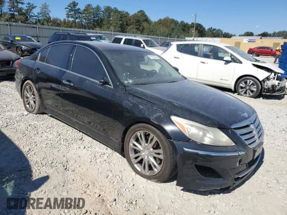 2012 Hyundai Genesis 3.8L z VIN KMHGC4DD8CU184980, wystawiony jako Copart lot #77123134 z przebiegiem 171 910 mil mil oraz Szkoda całkowita • Salvage title. Historia ofert i sprzedaży dostępna na DreamBid. Obrazek 4.