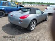 ✅ 2006 Pontiac Solstice • VIN: 1G2MB33B06Y110636 • Lot: 42521520. Wystawiony na IAAI z przebiegiem 71 955 mil. Bezpłatny archiwum sprzedaży aukcyjnych z USA i szczegółowy raport historii pojazdu na DreamBid. Zdjęcie 4.