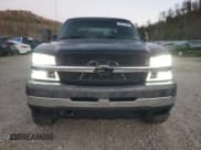 ✅ 2004 Chevrolet Silverado 2500HD LS • VIN: 1GCHK23284F194611 • Lot: 92811705. Wystawiony na Copart z przebiegiem 156 214 mil. Bezpłatny archiwum sprzedaży aukcyjnych z USA i szczegółowy raport historii pojazdu na DreamBid. Zdjęcie 5.