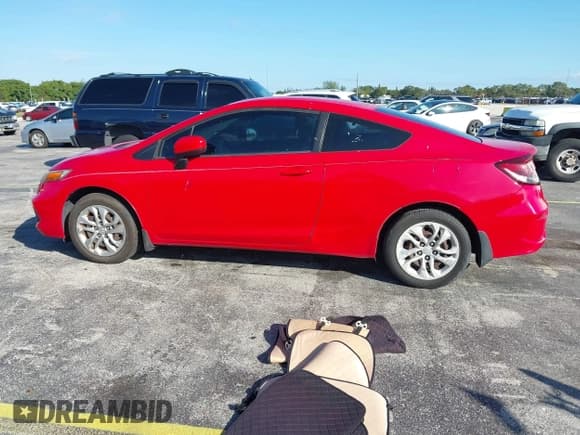 ✅ 2014 Honda Civic LX • VIN: 2HGFG3B57EH512861 • Lot: 43604103. Wystawiony na IAAI z przebiegiem 212 052 mil. Bezpłatny archiwum sprzedaży aukcyjnych z USA i szczegółowy raport historii pojazdu na DreamBid. Zdjęcie 14.