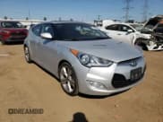 ✅ 2014 Hyundai Veloster • VIN: KMHTC6AD2EU191070 • Lot: 70097094. Wystawiony na Copart z przebiegiem 65 384 mil. Bezpłatny archiwum sprzedaży aukcyjnych z USA i szczegółowy raport historii pojazdu na DreamBid. Zdjęcie 4.