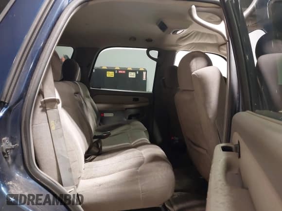 ✅ 2002 Chevrolet Tahoe LS • VIN: 1GNEC13VX2R155011 • Lot: 43877699. Listed on IAAI with 293,217 mi. Free auction sales archive from the USA and detailed vehicle history report at DreamBid. Image 8.