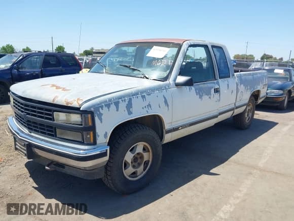 ✅ 1992 Chevrolet Silverado 1500 • VIN: 2GCEK19K1N1174682 • Лот: 42358338. Опубликован ранее на IAAI с пробегом 235 801 миль. Бесплатный доступ к архиву аукционных продаж из США и подробный отчёт об истории автомобиля на DreamBid. Изображение 2.