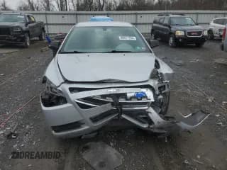 ✅ 2011 Chevrolet Malibu 1LS • VIN: 1G1ZB5E12BF234469 • Lot: 80911784. Listed on Copart with 228,949 mi. Free auction sales archive from the USA and detailed vehicle history report at DreamBid. Image 5.