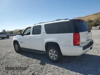 ✅ 2010 GMC Yukon XL SLT • VIN: 1GKUKKE37AR199382 • Лот: 81302175. Опубликован ранее на Copart с пробегом 211 435 миль. Бесплатный доступ к архиву аукционных продаж из США и подробный отчёт об истории автомобиля на DreamBid. Изображение 2.