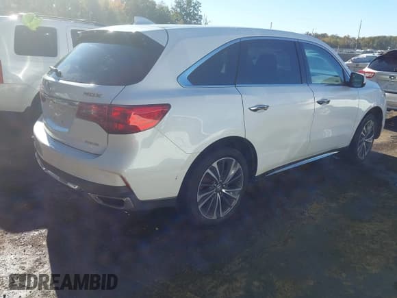 ✅ 2020 Acura MDX Technology • VIN: 5J8YD4H55LL040884 • Lot: 43469355. Listed on IAAI with 82,154 mi. Free auction sales archive from the USA and detailed vehicle history report at DreamBid. Image 4.