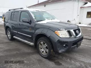 ✅ 2012 Nissan Pathfinder S • VIN: 5N1AR1NB0CC632411 • Lot: 43869172. Listed on IAAI with 130,686 mi. Free auction sales archive from the USA and detailed vehicle history report at DreamBid. Image 1.