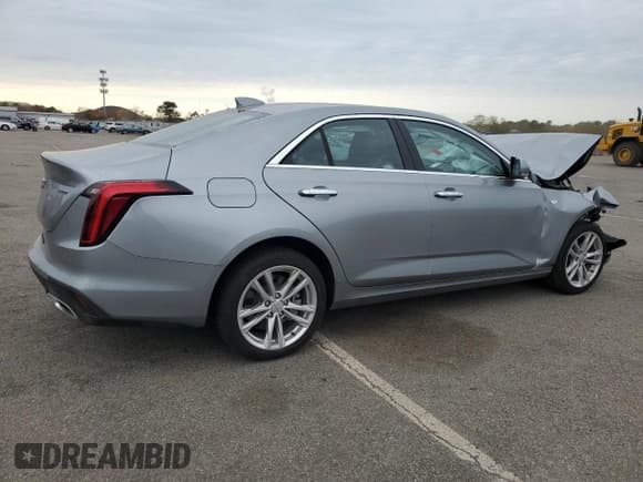 ✅ 2025 Cadillac CT4 Luxury • VIN: 1G6DE5RK8S0101619 • Lot: 91395285. Wystawiony na Copart z przebiegiem 5 476 mil. Bezpłatny archiwum sprzedaży aukcyjnych z USA i szczegółowy raport historii pojazdu na DreamBid. Zdjęcie 3.