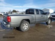 ✅ 2005 Dodge Dakota SLT • VIN: 1D7HW42N25S177345 • Лот: 43988185. Опубликован ранее на Copart с пробегом 129 366 миль. Бесплатный доступ к архиву аукционных продаж из США и подробный отчёт об истории автомобиля на DreamBid. Изображение 3.