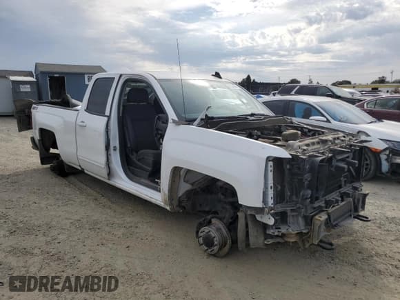✅ 2016 Chevrolet Silverado 2500HD LT • VIN: 1GC2KVEG8GZ394598 • Lot: 81324965. Wystawiony na Copart z przebiegiem Nie podano. Bezpłatny archiwum sprzedaży aukcyjnych z USA i szczegółowy raport historii pojazdu na DreamBid. Zdjęcie 4.