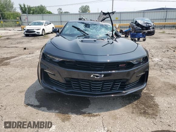 ✅ 2019 Chevrolet Camaro 2SS • VIN: 1G1FG1R7XK0129564 • Лот: 67436825. Опубликован ранее на Copart с пробегом Не указан. Бесплатный доступ к архиву аукционных продаж из США и подробный отчёт об истории автомобиля на DreamBid. Изображение 5.