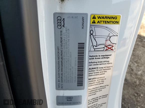 ✅ 2013 Audi TT 2.0T • VIN: TRUBFAFK5D1000975 • Lot: 70083175. Wystawiony na Copart z przebiegiem 80 885 mil. Bezpłatny archiwum sprzedaży aukcyjnych z USA i szczegółowy raport historii pojazdu na DreamBid. Zdjęcie 12.