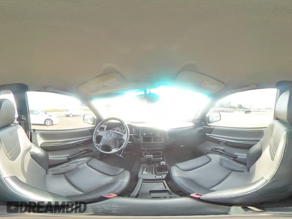 ✅ 2000 Isuzu VehiCROSS • VIN: JACCN57X6Y7D00791 • Лот: 70404685. Опубликован ранее на Copart с пробегом 136 079 миль. Бесплатный доступ к архиву аукционных продаж из США и подробный отчёт об истории автомобиля на DreamBid. Изображение 15.