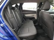 ✅ 2022 Hyundai Tucson SE • VIN: 5NMJACAE3NH020585 • Lot: 62921983. Wystawiony na Copart z przebiegiem 25 903 mil. Bezpłatny archiwum sprzedaży aukcyjnych z USA i szczegółowy raport historii pojazdu na DreamBid. Zdjęcie 11.