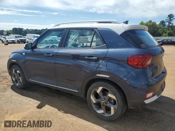 ✅ 2021 Hyundai Venue SEL • VIN: KMHRC8A3XMU108514 • Lot: 55967455. Listed on Copart with 51,049 mi. Free auction sales archive from the USA and detailed vehicle history report at DreamBid. Image 2.