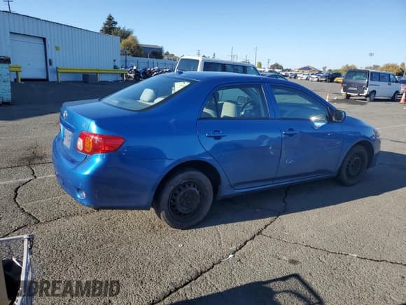✅ 2010 Toyota Corolla S • VIN: 2T1BU4EE2AC357616 • Лот: 82275615. Опубликован ранее на Copart с пробегом 180 232 миль. Бесплатный доступ к архиву аукционных продаж из США и подробный отчёт об истории автомобиля на DreamBid. Изображение 3.