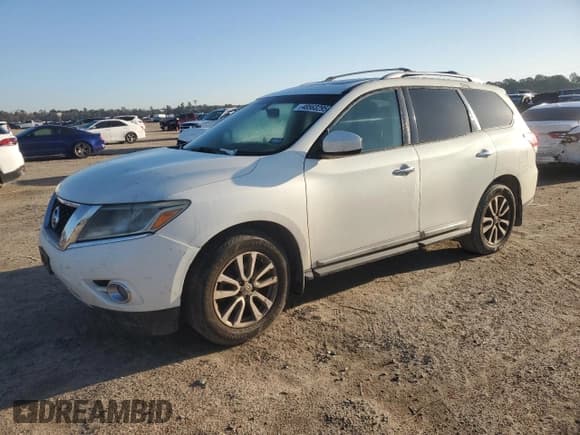 ✅ 2014 Nissan Pathfinder S • VIN: 5N1AR2MN4EC699498 • Lot: 48563295. Listed on Copart with 164,183 mi. Free auction sales archive from the USA and detailed vehicle history report at DreamBid. Image 1.