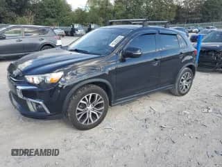 2018 Mitsubishi Outlander SE с VIN JA4AR3AWXJZ019158, выставлен на аукционе Copart как лот 82030815 с пробегом 111 882 миль миль и Списание • Salvage title. История ставок и продаж доступна на DreamBid. Изображение 1.