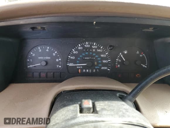 ✅ 1998 Ford Windstar LX • VIN: 2FMZA5147WBE33806 • Lot: 54556085. Wystawiony na Copart z przebiegiem 148 713 mil. Bezpłatny archiwum sprzedaży aukcyjnych z USA i szczegółowy raport historii pojazdu na DreamBid. Zdjęcie 9.