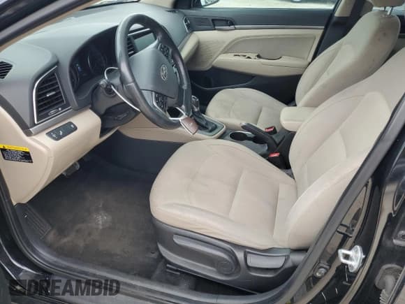 ✅ 2017 Hyundai Elantra SE • VIN: KMHD84LFXHU104139 • Lot: 82702515. Listed on Copart with 158,948 mi. Free auction sales archive from the USA and detailed vehicle history report at DreamBid. Image 7.