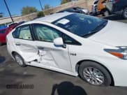 ✅ 2014 Toyota Prius • VIN: JTDKN3DP2E3052772 • Lot: 43462216. Listed on IAAI with 122,580 mi. Free auction sales archive from the USA and detailed vehicle history report at DreamBid. Image 14.