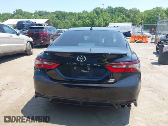 2021 Toyota Camry SE with VIN 4T1G11BK6MU036852, listed as a IAAI auction lot 42590115 with 79,752 mi miles and . Bid and sale history available at DreamBid. Image 16.