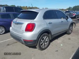 ✅ 2016 FIAT 500X Trekking • VIN: ZFBCFYCT8GP355373 • Lot: 43478756. Wystawiony na IAAI z przebiegiem 115 587 mil. Bezpłatny archiwum sprzedaży aukcyjnych z USA i szczegółowy raport historii pojazdu na DreamBid. Zdjęcie 4.