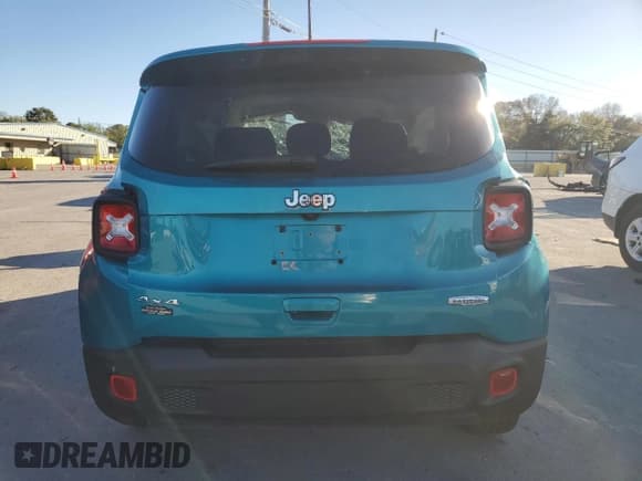 ✅ 2020 Jeep Renegade Altitude • VIN: ZACNJBBB2LPL77003 • Lot: 89463635. Listed on Copart with 19,008 mi. Free auction sales archive from the USA and detailed vehicle history report at DreamBid. Image 6.