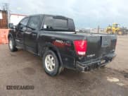 ✅ 2009 Nissan Titan LE • VIN: 1N6BA07CX9N318808 • Lot: 42522212. Wystawiony na IAAI z przebiegiem 276 410 mil. Bezpłatny archiwum sprzedaży aukcyjnych z USA i szczegółowy raport historii pojazdu na DreamBid. Zdjęcie 3.
