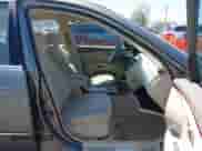 2007 Hyundai Azera SE с VIN KMHFC46F27A139440, выставлен на аукционе IAAI как лот 42058893 с пробегом 218 540 миль миль и . История ставок и продаж доступна на DreamBid. Изображение 5.