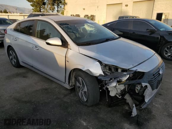 ✅ 2017 Hyundai Ioniq SEL • VIN: KMHC75LC4HU034440 • Lot: 86040574. Wystawiony na Copart z przebiegiem 124 938 mil. Bezpłatny archiwum sprzedaży aukcyjnych z USA i szczegółowy raport historii pojazdu na DreamBid. Zdjęcie 4.