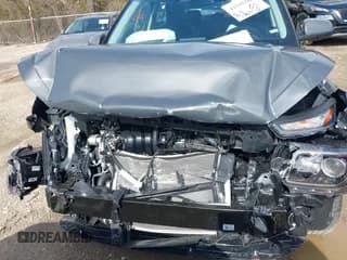 ✅ 2025 Hyundai Venue SEL • VIN: KMHRC8A34SU358988 • Lot: 41595502. Listed on IAAI with 1,487 mi. Free auction sales archive from the USA and detailed vehicle history report at DreamBid. Image 6.