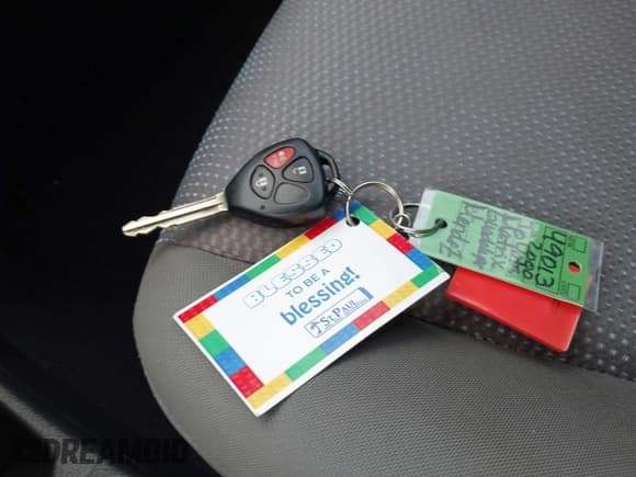 ✅ 2010 Toyota Matrix S • VIN: 2T1KE4EE3AC039873 • Lot: 41517447. Listed on IAAI with 97,833 mi. Free auction sales archive from the USA and detailed vehicle history report at DreamBid. Image 11.