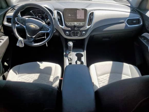 2021 Chevrolet Equinox LT с VIN 3GNAXKEV6ML373799, выставлен на аукционе Copart как лот 70210605 с пробегом 25 394 миль миль и Списание • Salvage title. История ставок и продаж доступна на DreamBid. Изображение 8.
