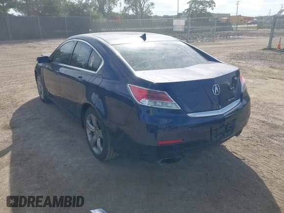 ✅ 2013 Acura TL • VIN: 19UUA9F24DA800832 • Lot: 43366403. Listed on IAAI with 128,033 mi. Free auction sales archive from the USA and detailed vehicle history report at DreamBid. Image 3.