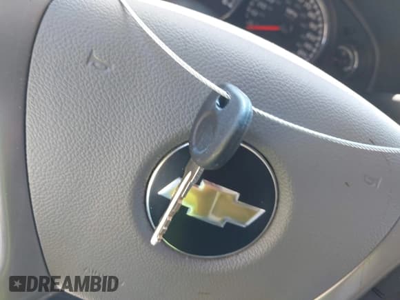 ✅ 2014 Chevrolet Tahoe LT • VIN: 1GNSCBE03ER213054 • Lot: 42821489. Listed on IAAI with 166,689 mi. Free auction sales archive from the USA and detailed vehicle history report at DreamBid. Image 11.