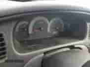 2002 Hyundai Elantra GT с VIN KMHDN55D32U064603, выставлен на аукционе Copart как лот 73097184 с пробегом Не указан миль и Чистый • Clean title. История ставок и продаж доступна на DreamBid. Изображение 9.