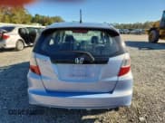 ✅ 2010 Honda Fit Sport • VIN: JHMGE8H48AC023174 • Lot: 87288985. Listed on Copart with 221,879 mi. Free auction sales archive from the USA and detailed vehicle history report at DreamBid. Image 6.