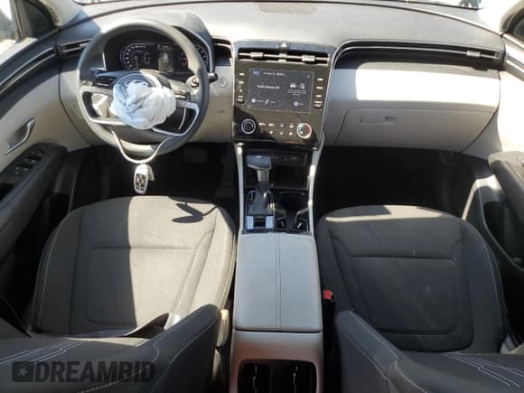 ✅ 2023 Hyundai Tucson SEL • VIN: 5NMJBCAE0PH162876 • Lot: 67865724. Wystawiony na Copart z przebiegiem 38 301 mil. Bezpłatny archiwum sprzedaży aukcyjnych z USA i szczegółowy raport historii pojazdu na DreamBid. Zdjęcie 8.