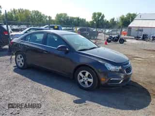 2015 Chevrolet Cruze LT с VIN 1G1PC5SB6F7202187, выставлен на аукционе IAAI как лот 43202424 с пробегом 146 288 миль миль и . История ставок и продаж доступна на DreamBid. Изображение 1.